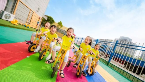 幼兒園懸浮地板選購指南，趕緊收藏-泰州市鳳城橡塑有限公司